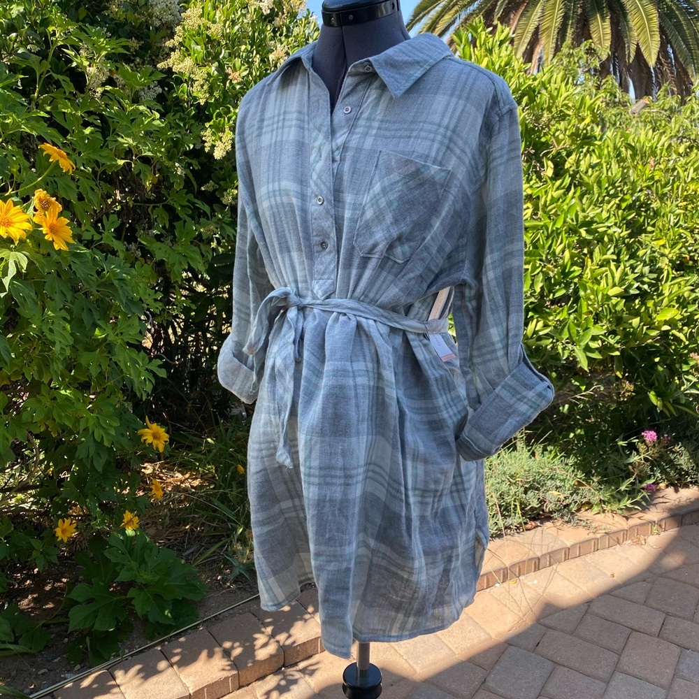 NWT large maternity flannel